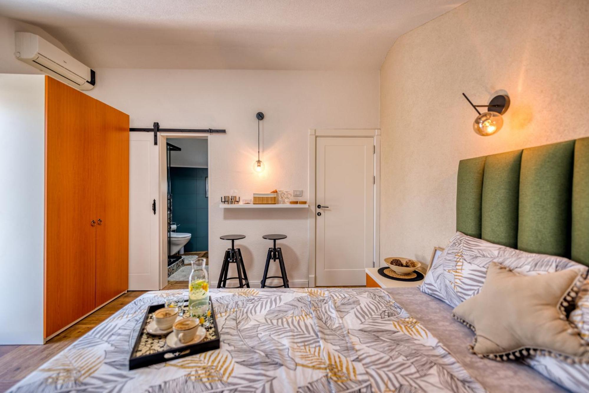Miro Guesthouse Tivat Habitación foto