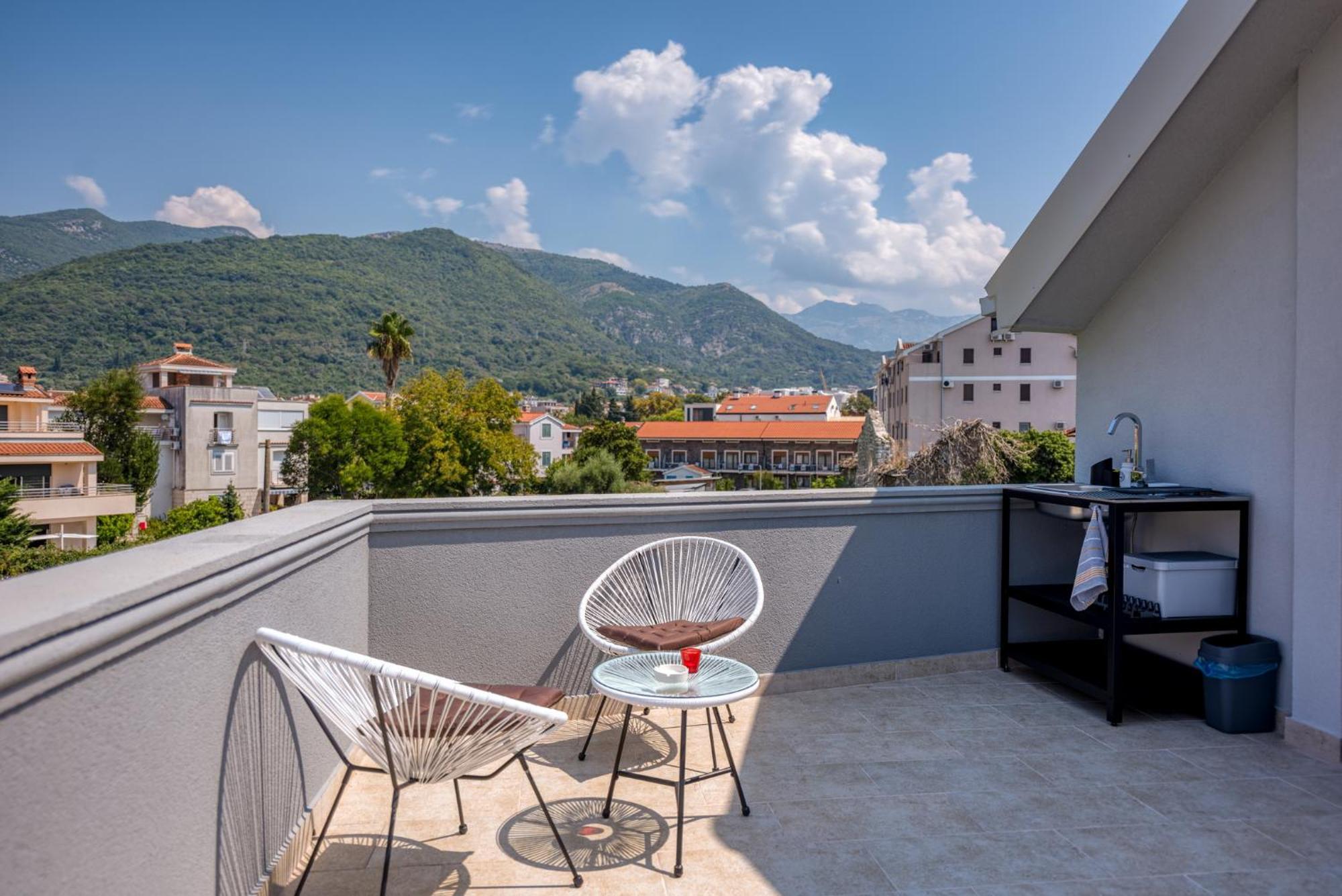 Miro Guesthouse Tivat Habitación foto