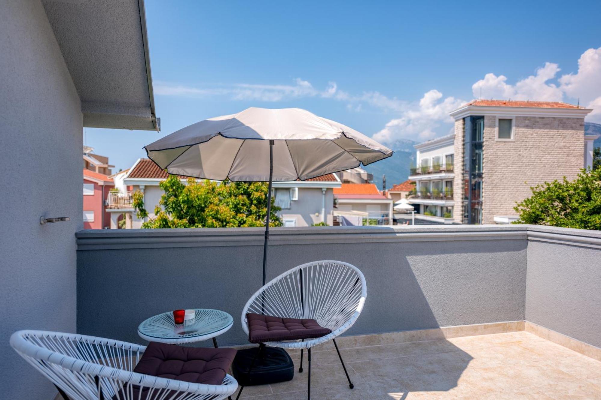 Miro Guesthouse Tivat Habitación foto
